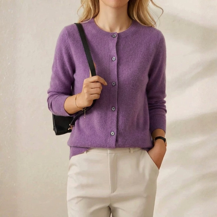 Douae | Crew Neck Button Knit Cardigan