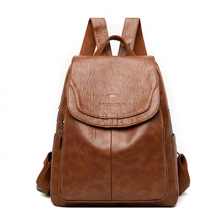 Gail | Backpack In A Delicate White Tone
