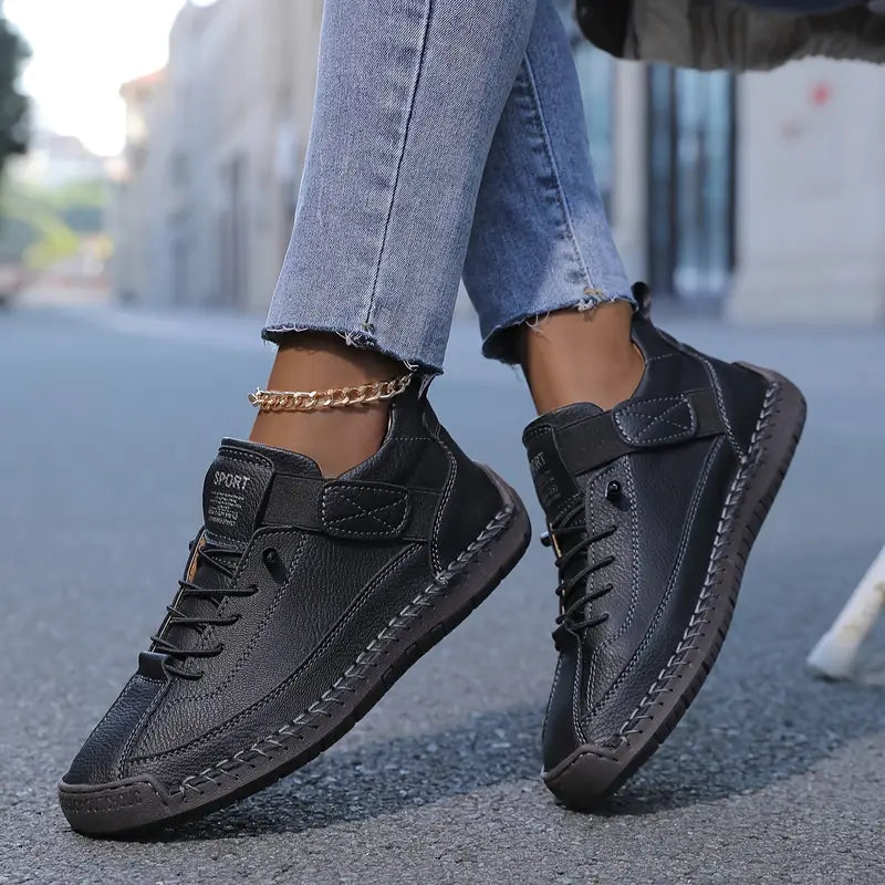Meya Comfort Sneakers - Black