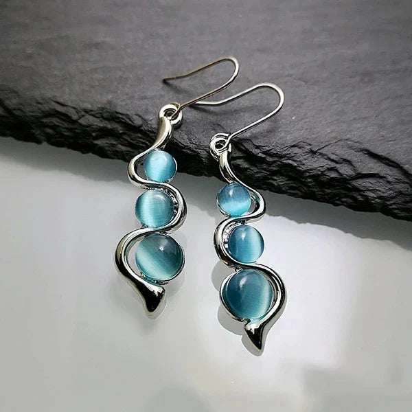 Rian | Crystal Dangling Earrings