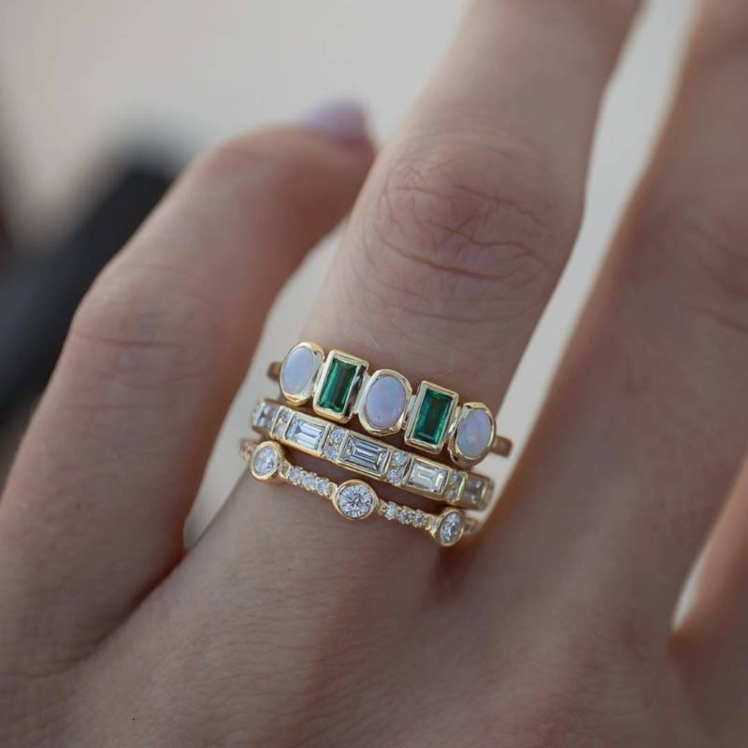 Chantale | Rings In White And Green Opal