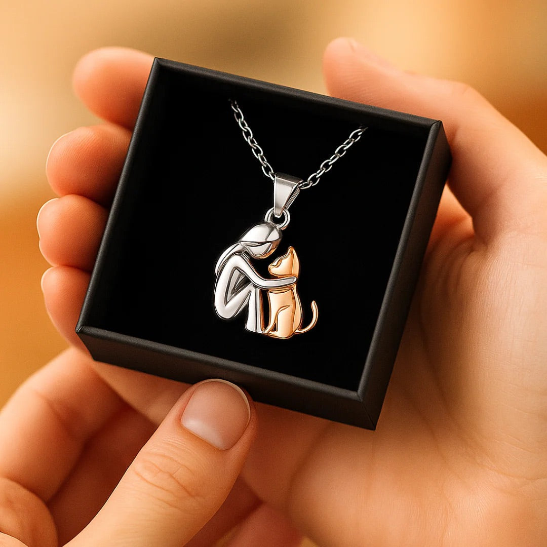 Andreanne | Cat-Shaped Pendant Necklace