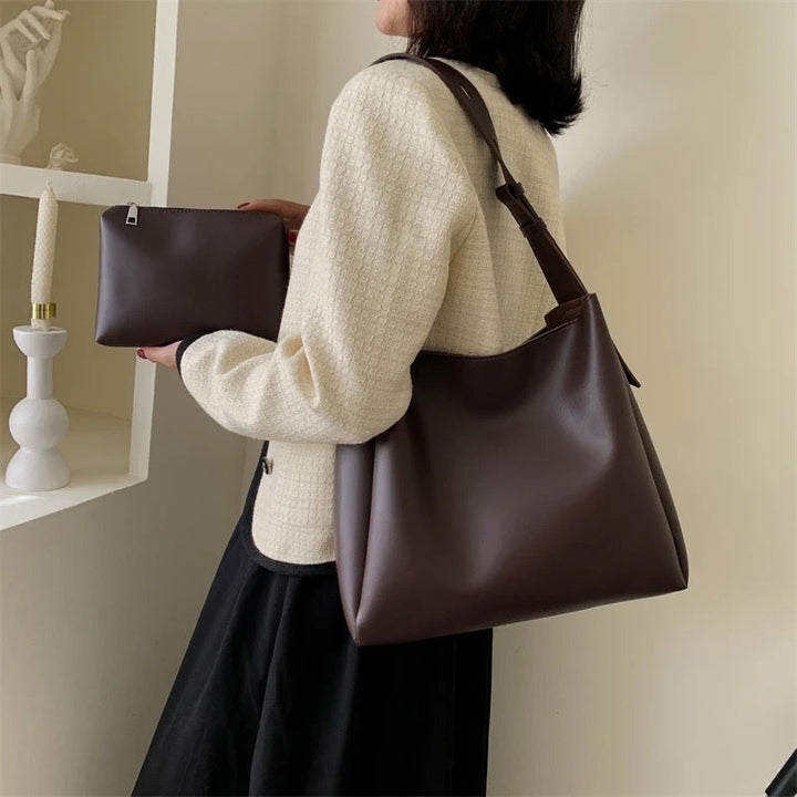 Saya | Minimalist Shoulder Bag In Modern Cut