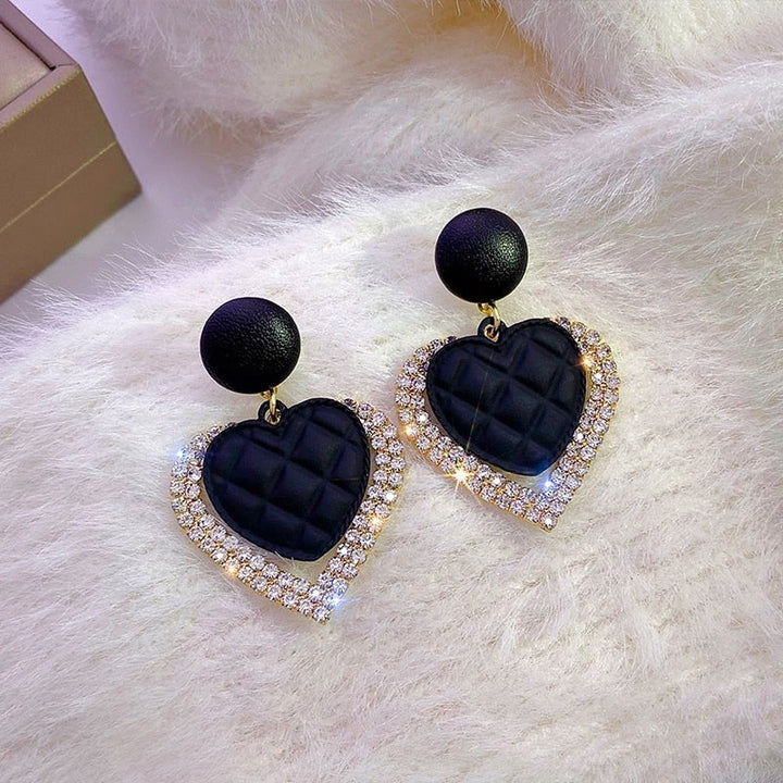 Abigaelle | Heart Earrings In Gold