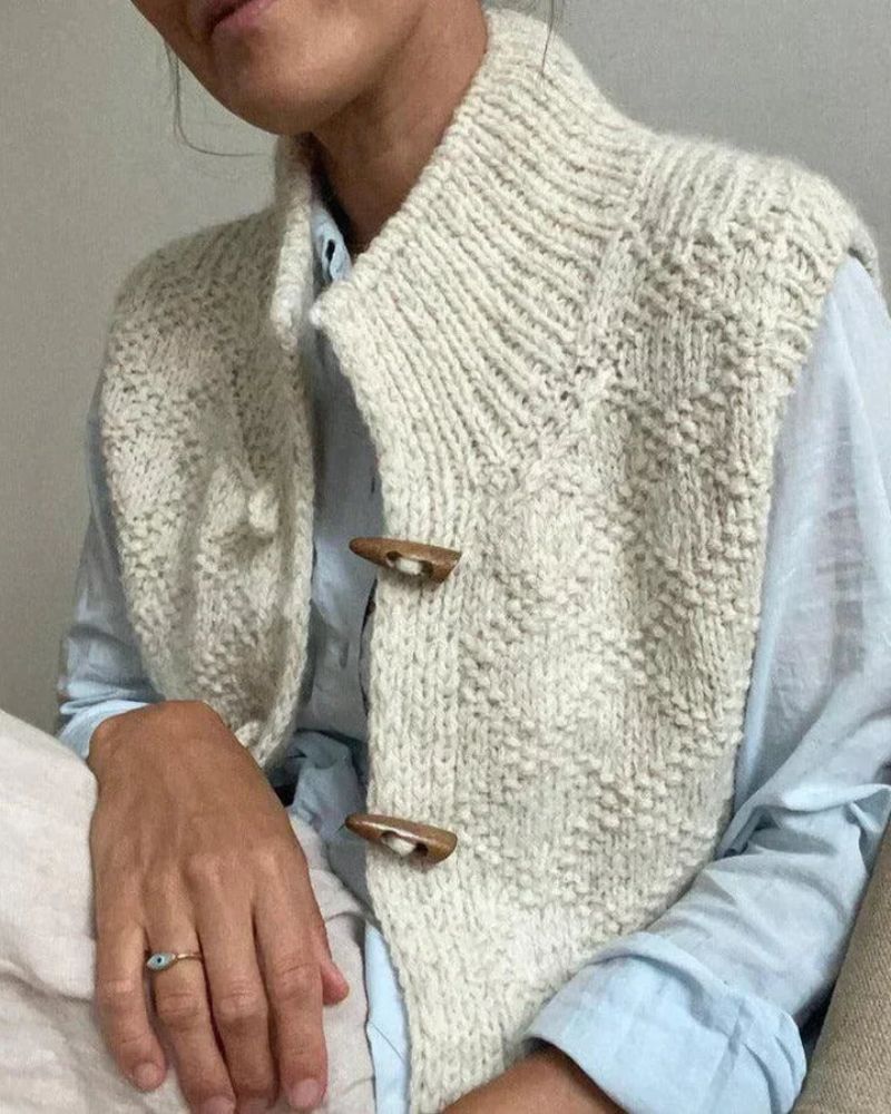 Ingrid | Cozy Knit Sleeveless Cardigan