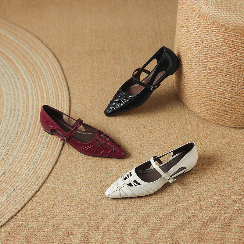 Quenby | Pointed Lattice-Cut Flat