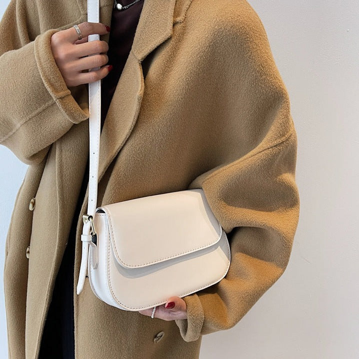 Nimrit | Shoulder Bag In Muted Nude Tone
