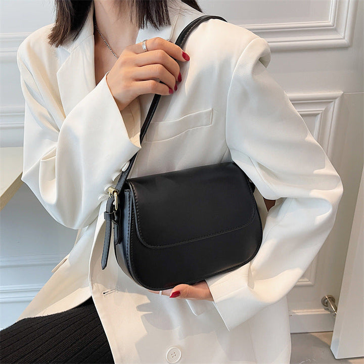 Nimrit | Shoulder Bag In Muted Nude Tone