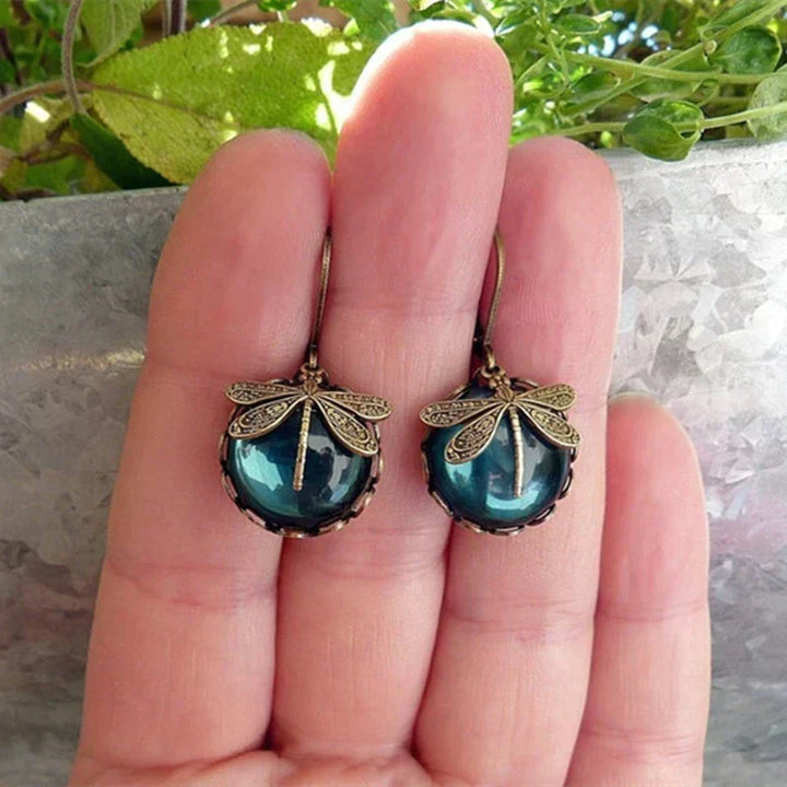 Rea | Vintage Dragonfly Shaped Earrings