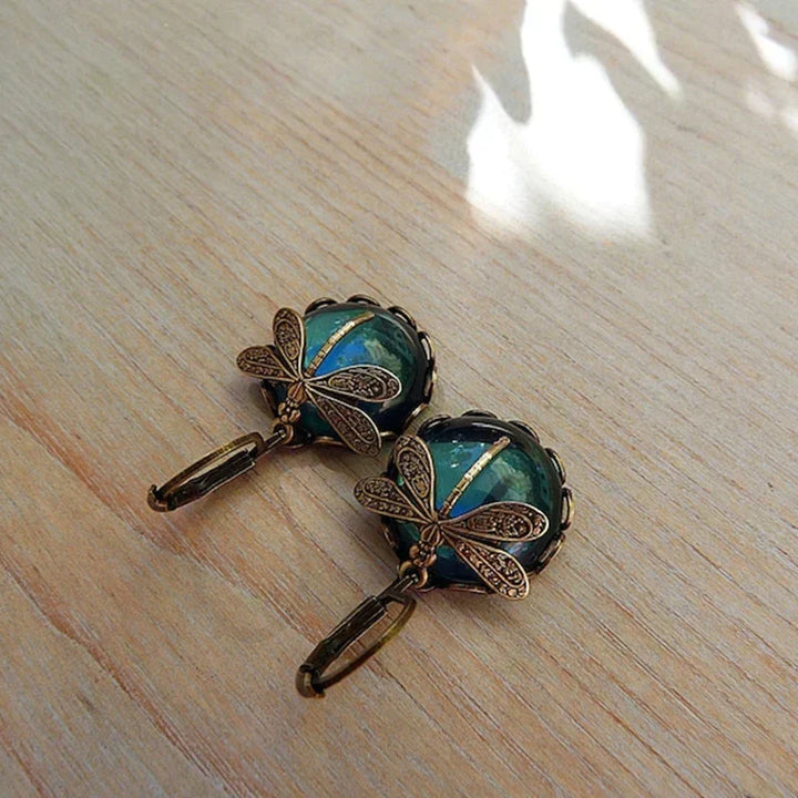 Rea | Vintage Dragonfly Shaped Earrings