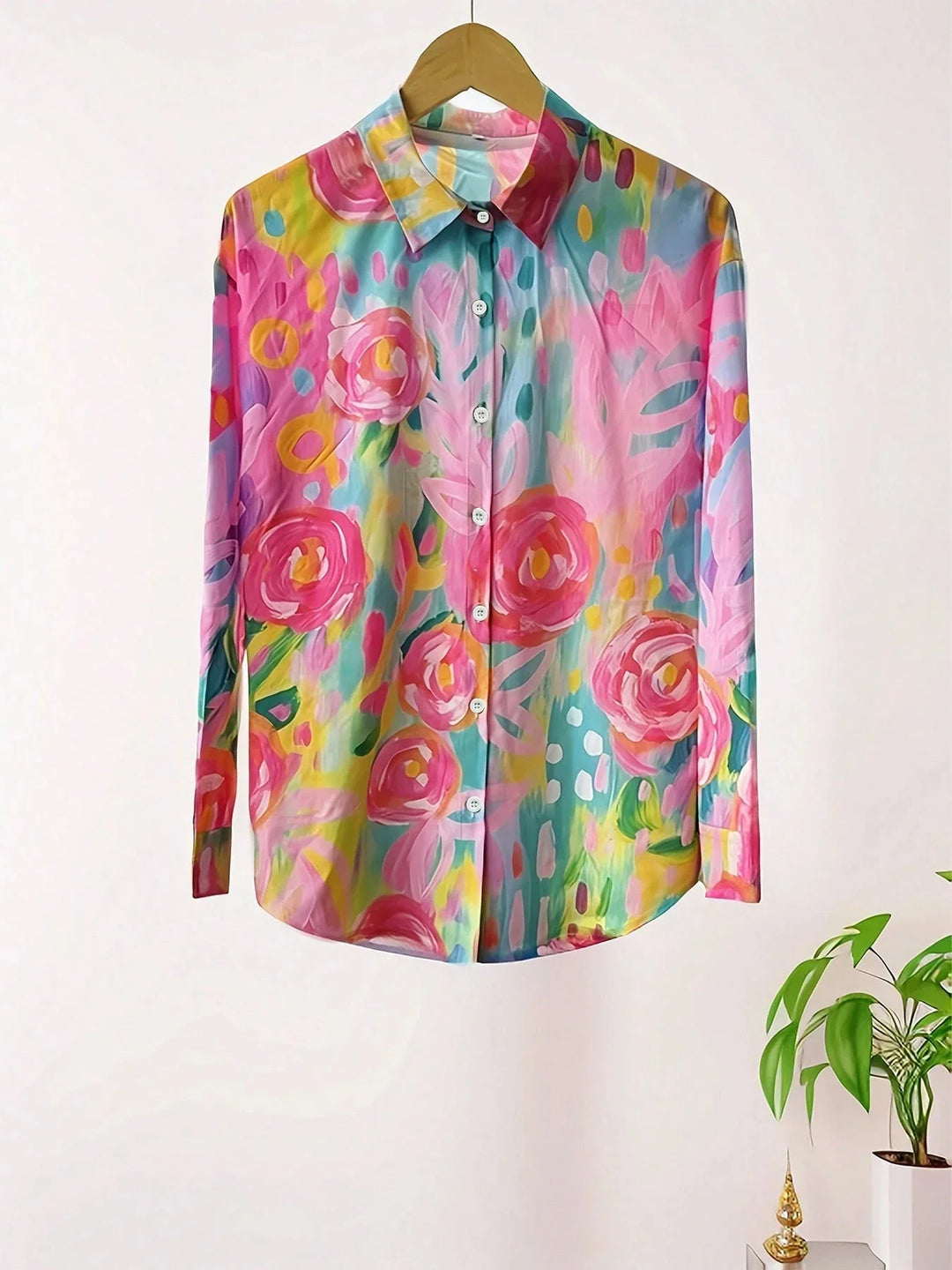 Odette Abstract Print Button-Front Blouse detail