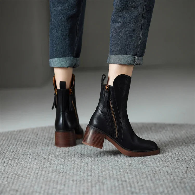 Gloria Orthopedic Ankle Boots - detail