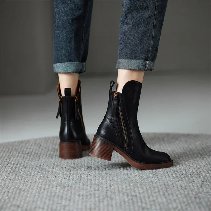 Gloria Orthopedic Ankle Boots - detail