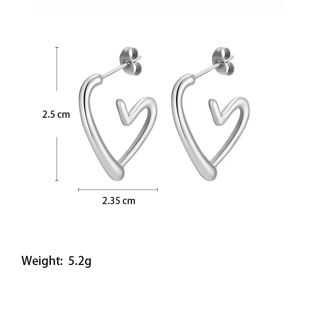 Olyvia | Elegant Heart-Shaped Rose Gold Earrings