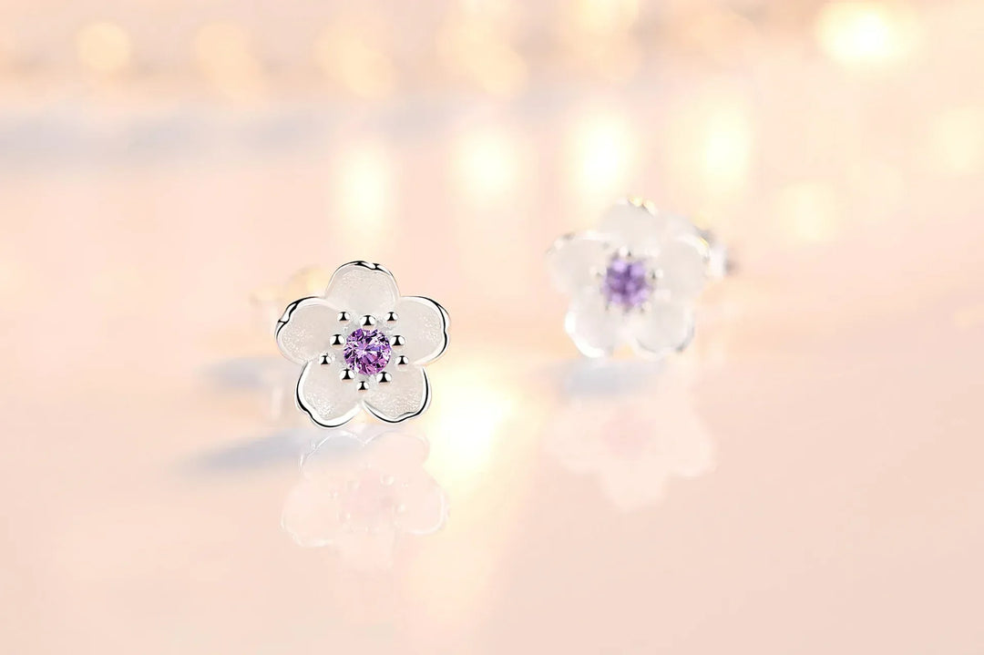 Kiyara | Stud Earrings