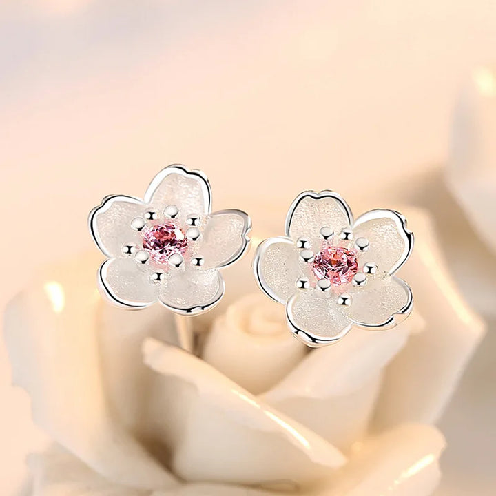 Kiyara | Stud Earrings