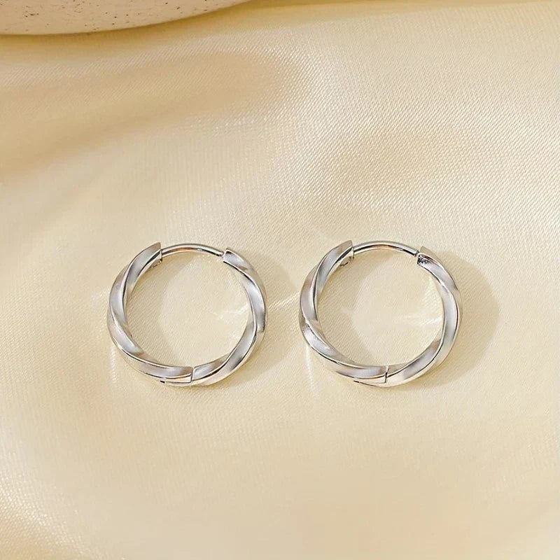 Ema | Minimalist Geometric Hanging Earrings