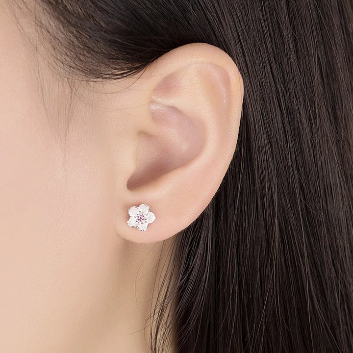 Kiyara | Stud Earrings