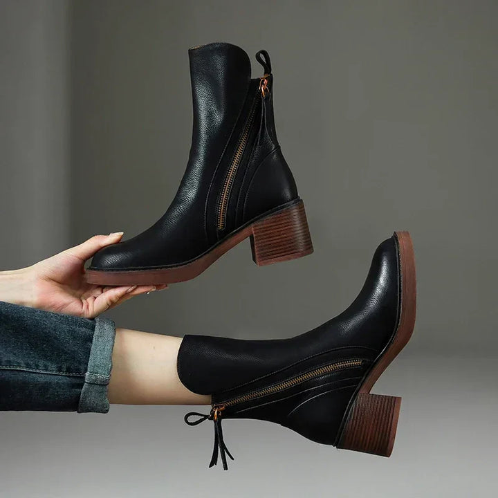 Gloria Orthopedic Ankle Boots - detail