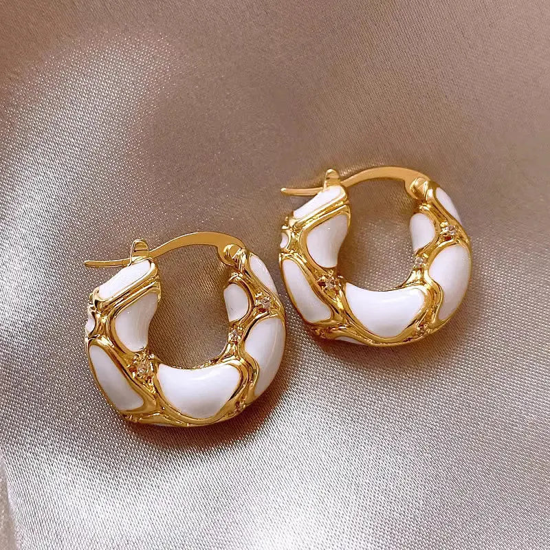 Suha | Vintage U-Shaped Hoop Earrings