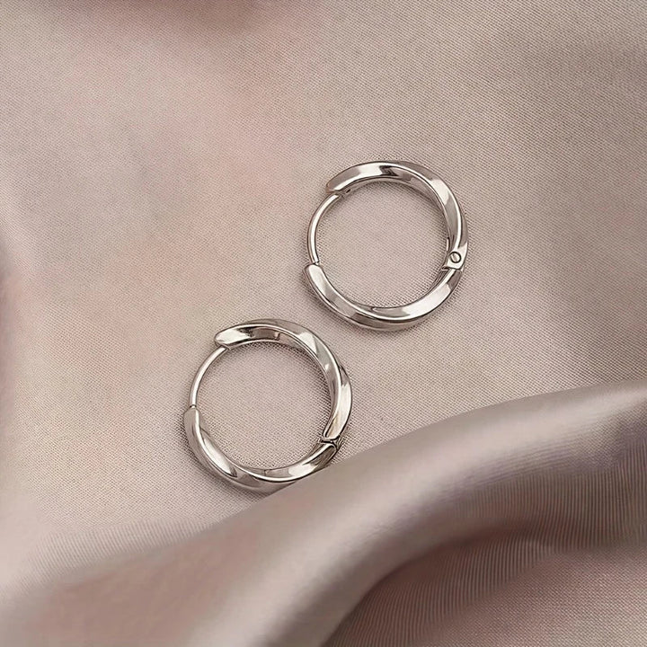 Ema | Minimalist Geometric Hanging Earrings