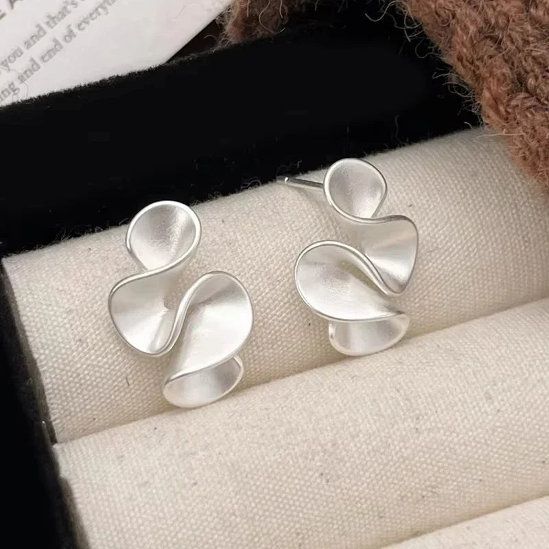 Sabrin | Silver 18K Gold Flower Stud Earrings