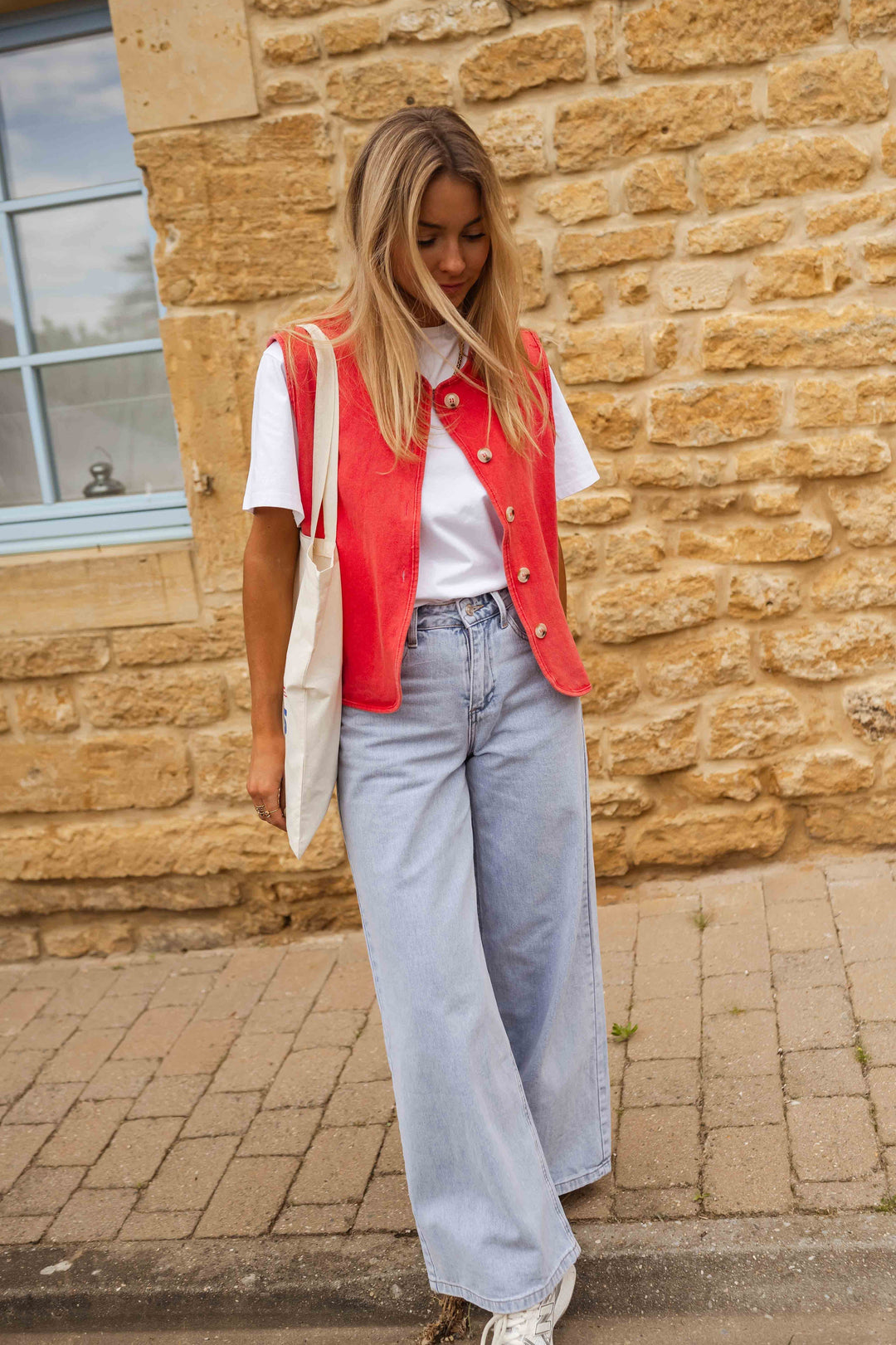 Muriel | Vintage Button-Front Sleeveless Waistcoat