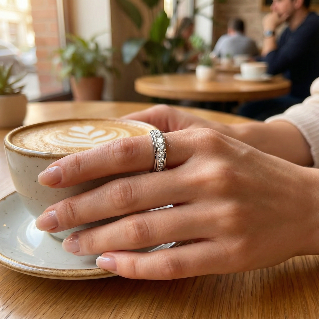 Taylore | Zirconia Spinner Ring