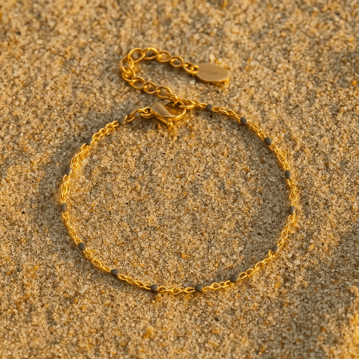 Debby | Gold-Plated Pearl Bracelet