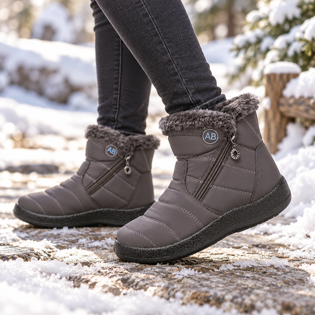 Seija | Plush-Lined Zipper Ankle Boots