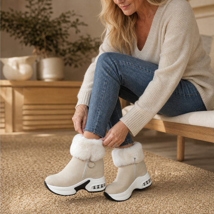 Hasna | Bottines à semelle épaisse avec bordure en fourrure synthétique