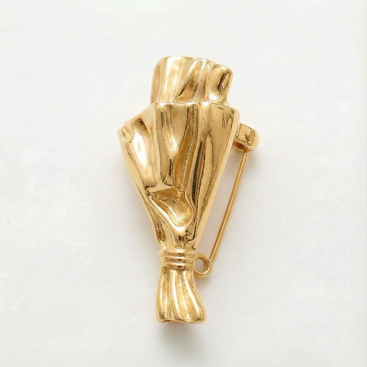 Hiyab | Wearable Flower Vase Brooch