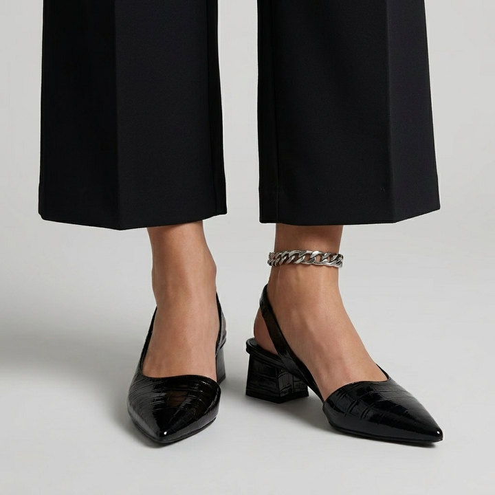 Lisa Comfort Heels styled outfit