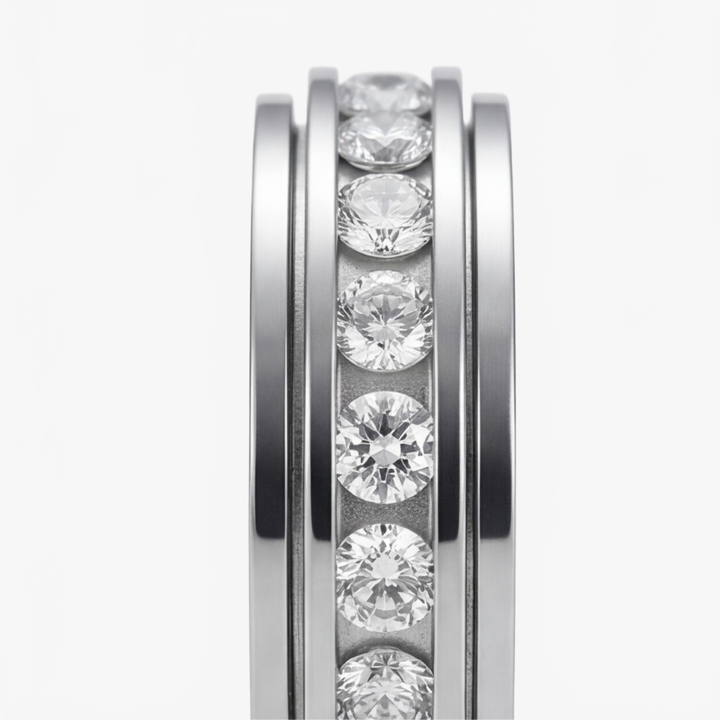 Taylore | Zirconia Spinner Ring