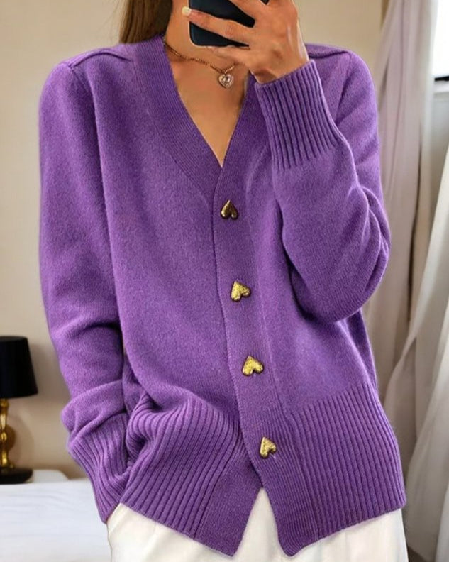 Janice | Cardigan col V à bouton cœur