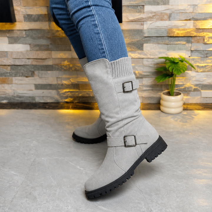 Calleigh | Bottines à bout large, semelle crantée et poignets côtelés