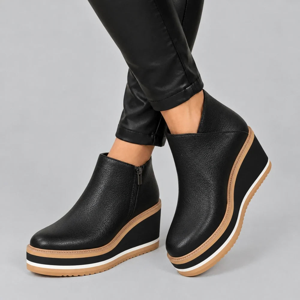 Colombe | Smooth Side-Zip Wedge Ankle Boots
