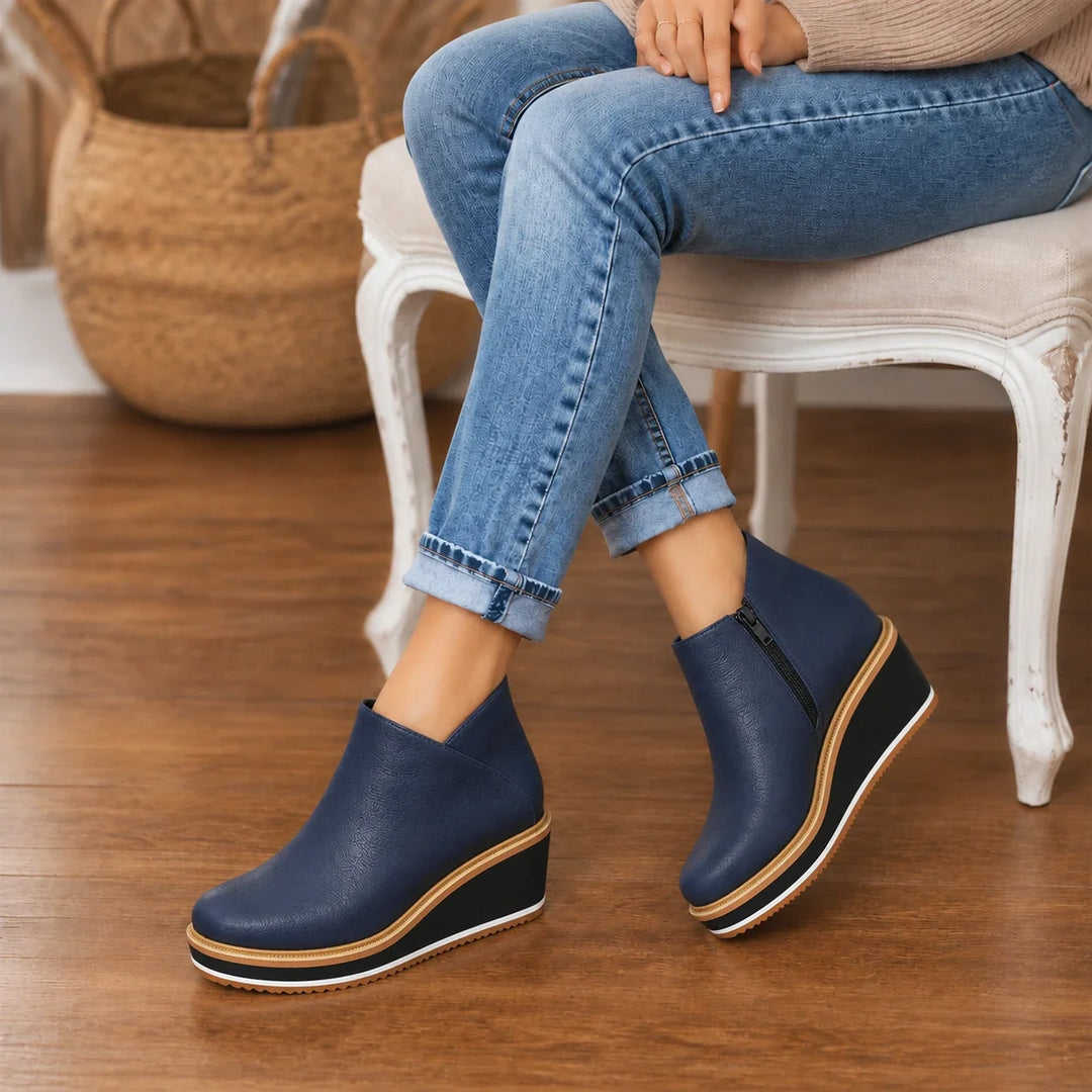 Colombe | Smooth Side-Zip Wedge Ankle Boots